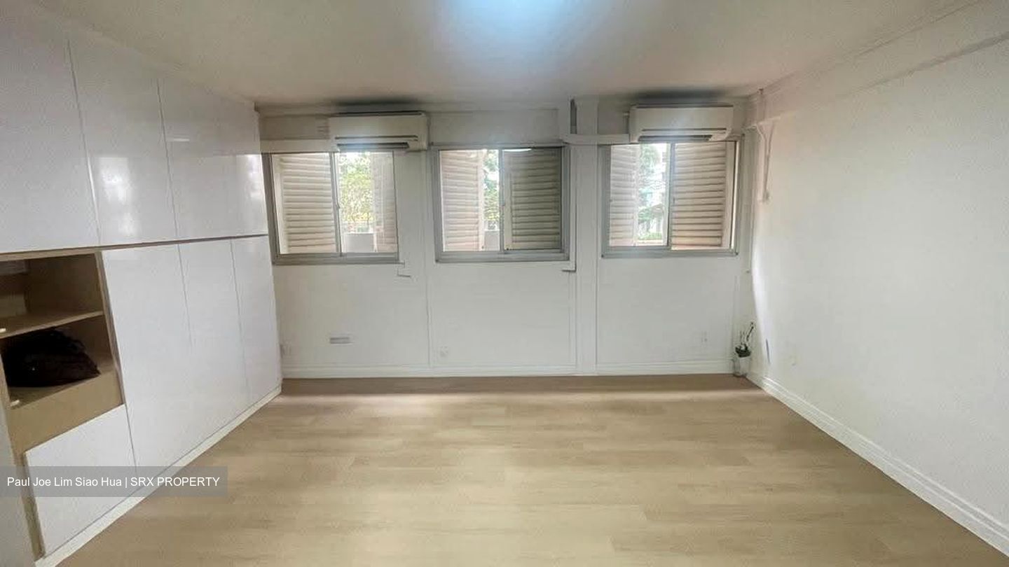 Toa Payoh Central (D12), Shop House #629267951